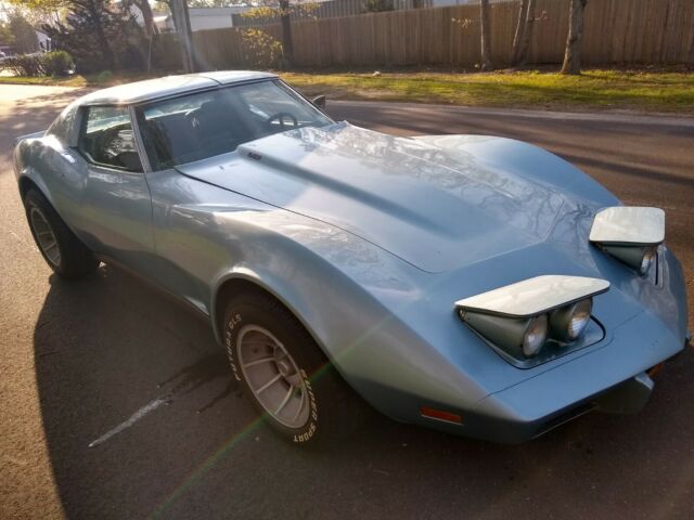 1976 corvette l82 350 four barrel 4 speed hurst shifter new tires low miles c3