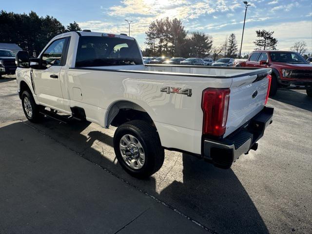 2023 ford f-350 xlt