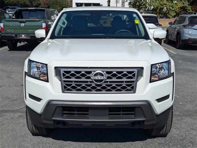 2022 nissan frontier sv