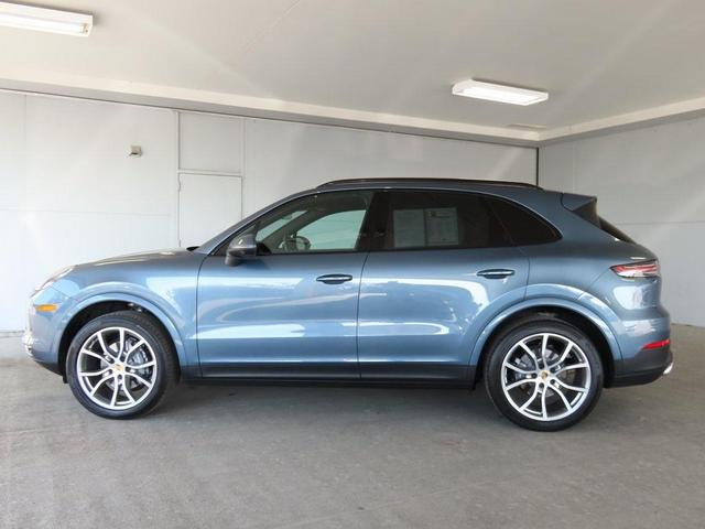 2019 porsche cayenne base