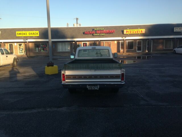 1971 chevy c-10 fleetside 43,000 original miles