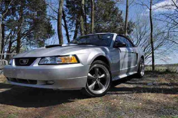 used 2000 ford mustang gt convertible, 64,097 miles in leesburg, va