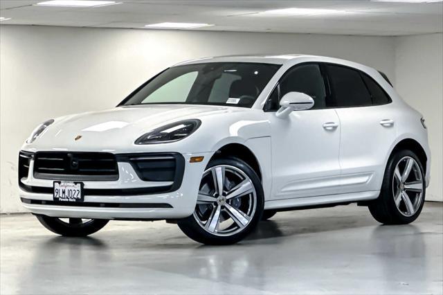 2024 porsche macan base