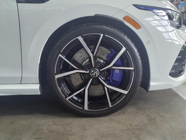 2024 volkswagen golf r 2.0t