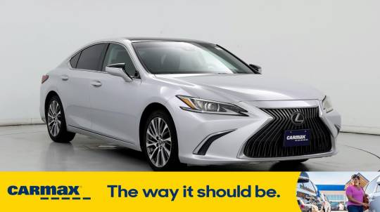 2019 Lexus ES
