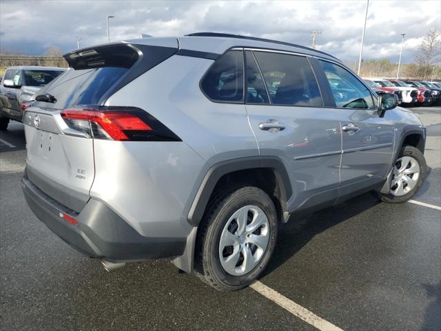 2021 toyota rav4 le