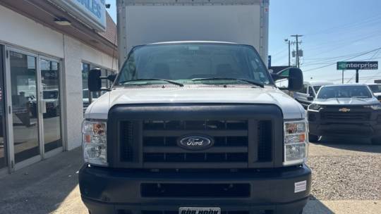 2022 ford e-series e-350 sd