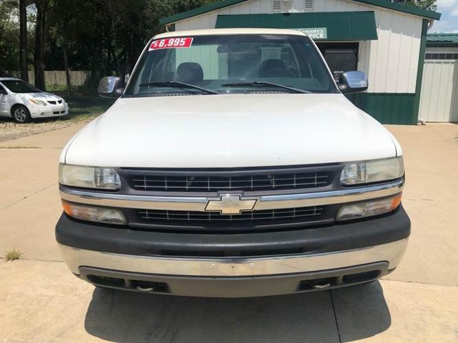 used 2000 chevrolet silverado 1500 4x4 regular cab meriden, ks 66512 for sale in meriden, kansas