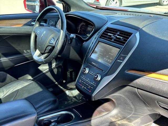 2015 lincoln mkc base