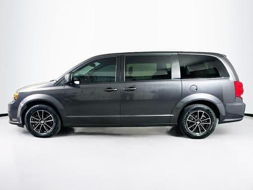 2019 dodge grand caravan sxt in betts, south dakota