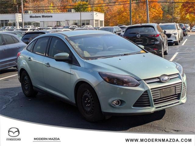 2012 ford focus se