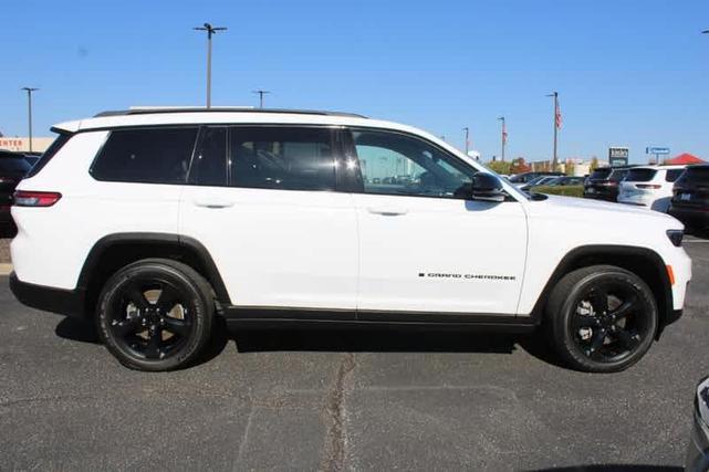 2021 jeep grand cherokee l laredo