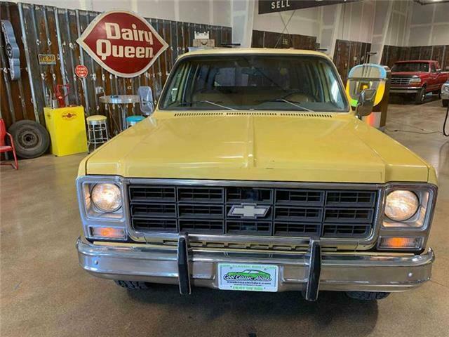 1979 chevrolet suburban, yellow with 36,093 miles available now!
