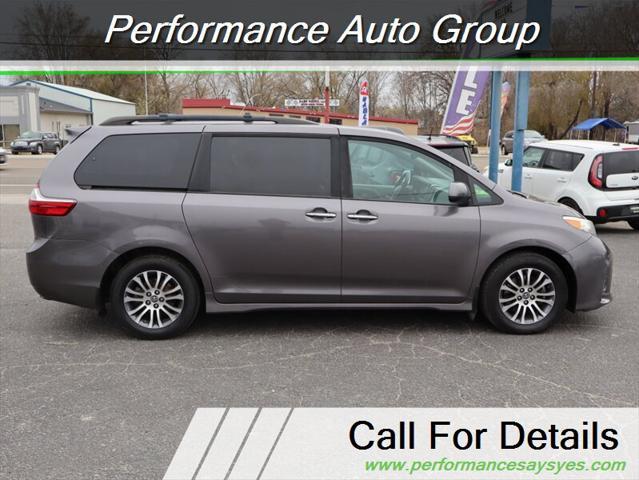 2019 toyota sienna xle