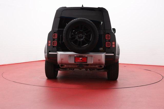 2023 land rover defender 90 s