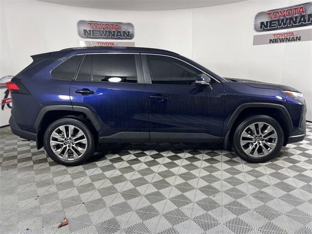 2023 toyota rav4 xle premium