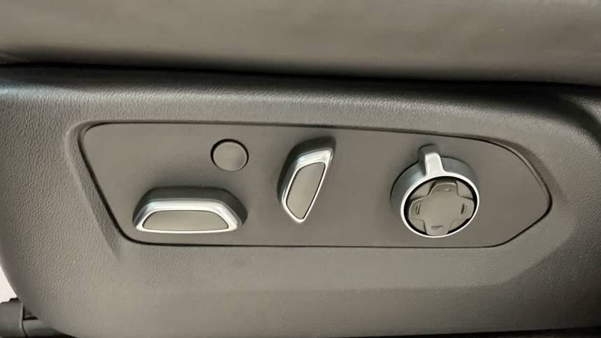 2024 cadillac escalade esv sport platinum