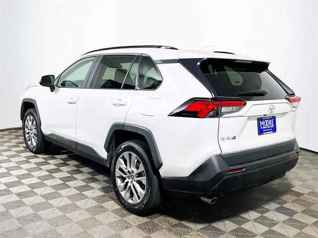 2024 toyota rav4 xle premium