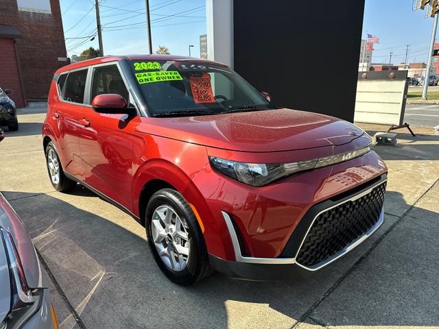 2023 kia soul lx