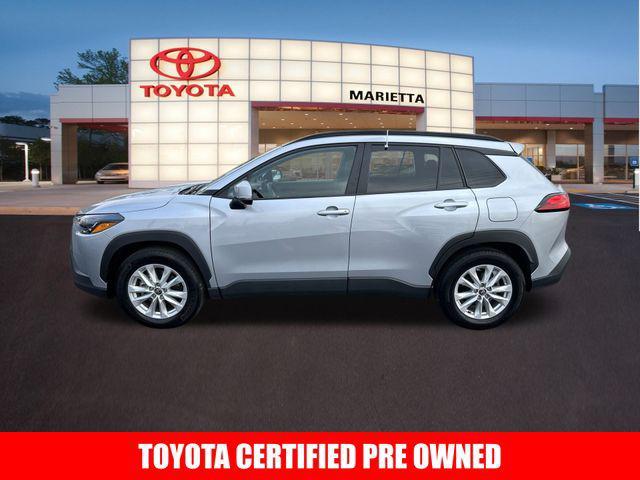 2023 toyota corolla cross le