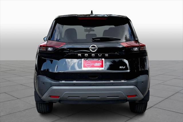 2021 nissan rogue sv