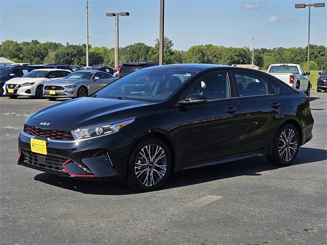 2024 kia forte gt-line