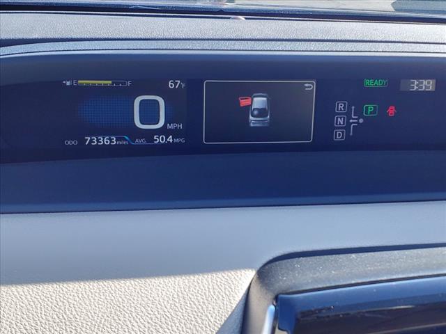 2016 toyota prius two