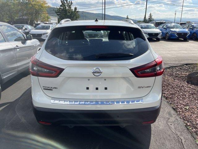 2021 nissan rogue sport sv