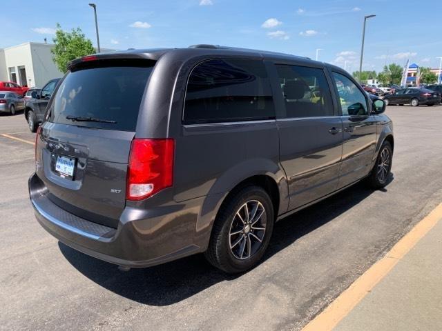 used 2017 dodge grand caravan sxt grand forks, nd 58201 for sale in grand forks, north dakota