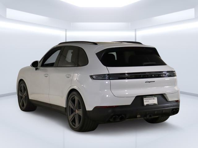 2024 porsche cayenne