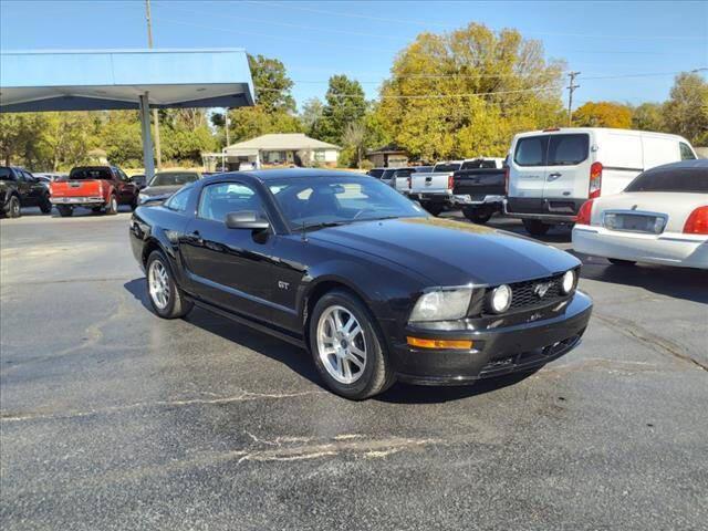 2005 ford mustang gt