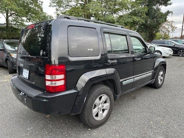 2010 jeep liberty sport