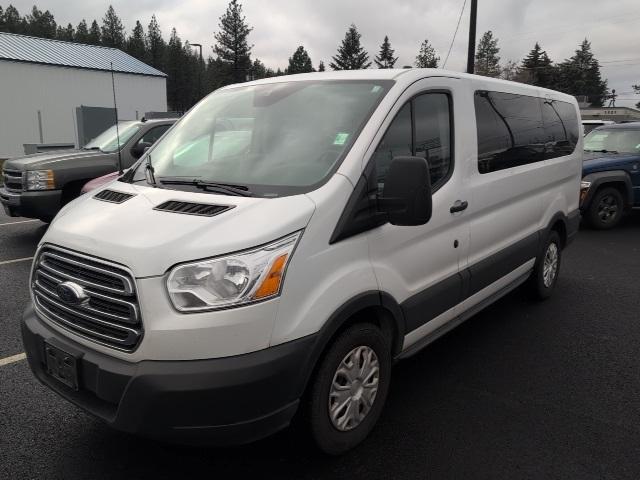 2018 ford transit-150 xlt