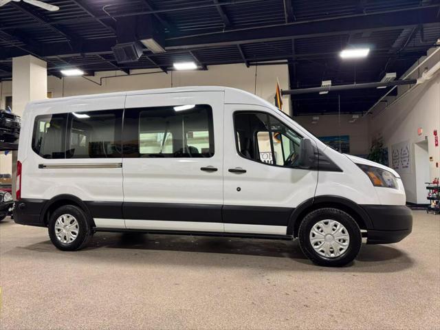 2019 ford transit-350 xlt