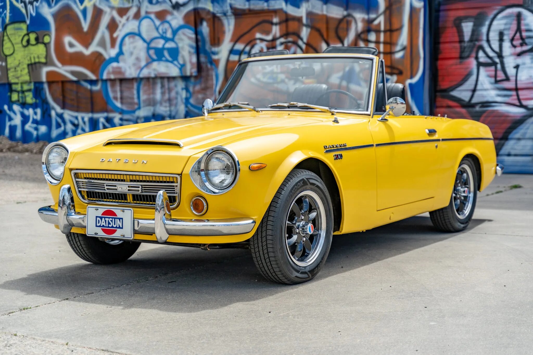 datsun 2000