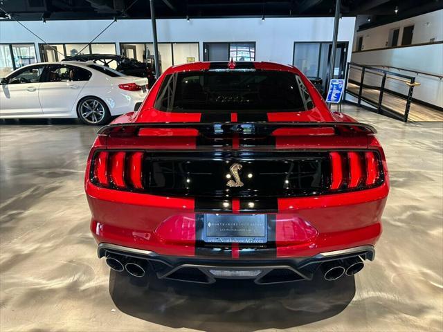 2022 ford mustang gt