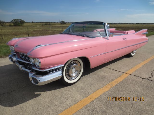 1959 cadillac fleetwood series 62 convertible; 2 door
