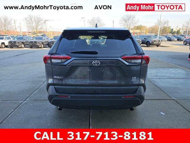 2022 toyota rav4 le