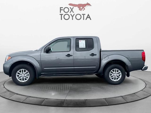 2021 nissan frontier sv