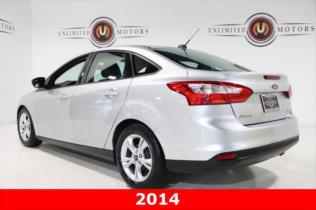 2014 ford focus se