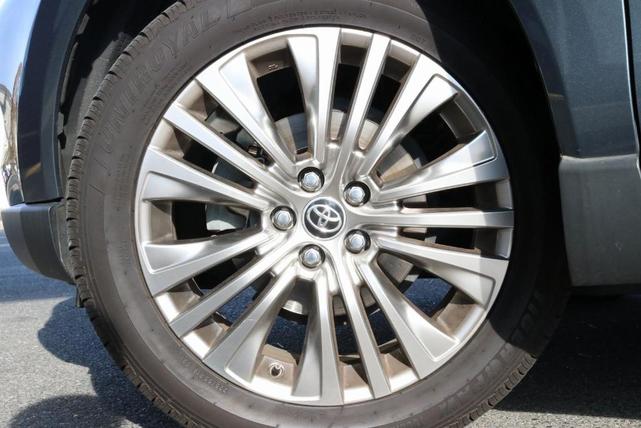 2021 toyota venza limited