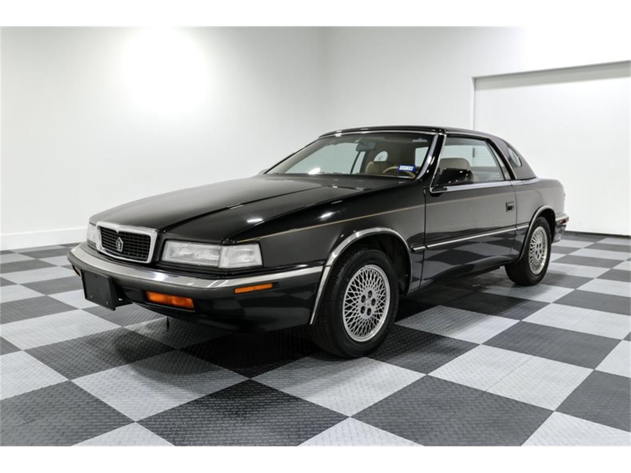 1990 chrysler tc by maserati
