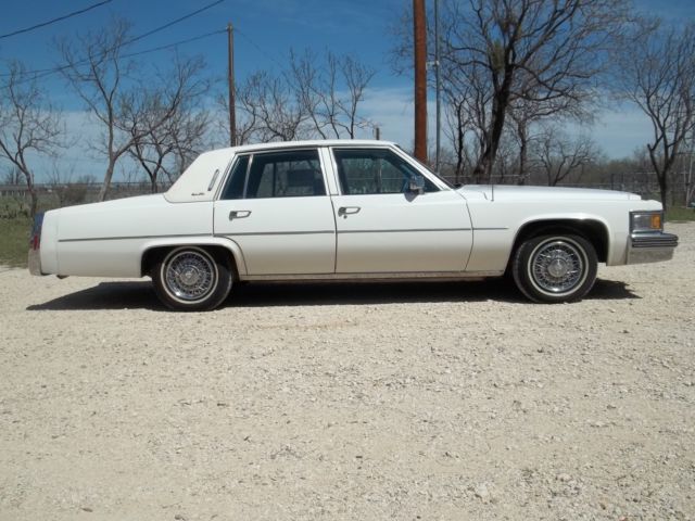 1978 cadillac sedan deville. original and very low milage