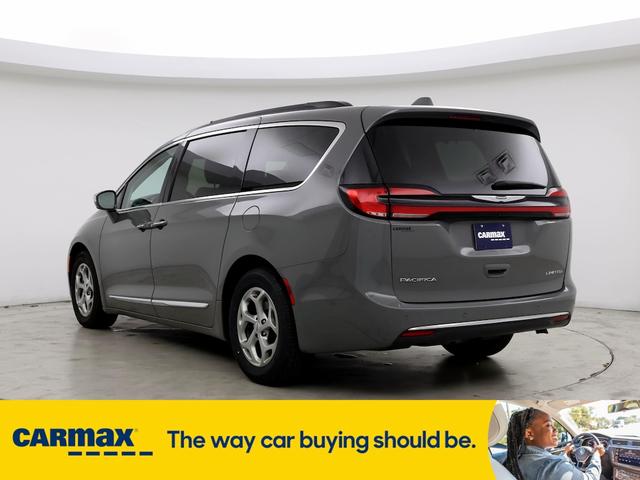 2022 chrysler pacifica limited