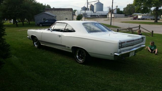 1968 plymouth gtx 440 auto rotisserie restored