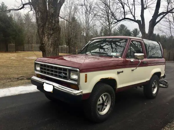 maroon & cream ford bronco ii- great condition!