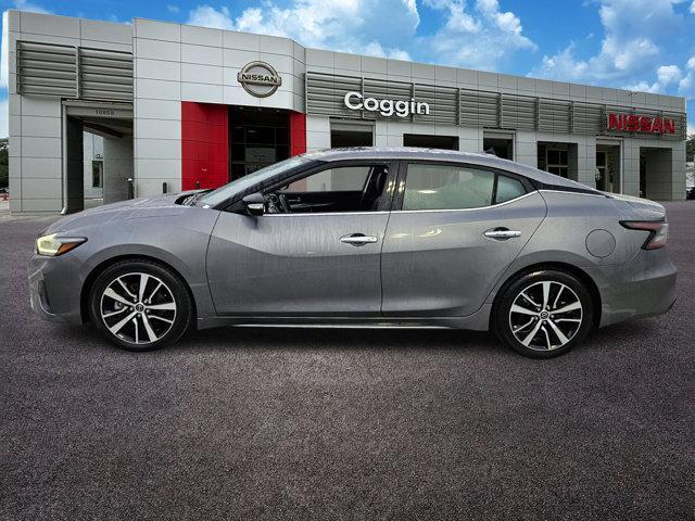 2023 nissan maxima sv