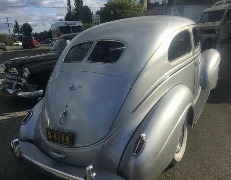 1939 chrysler royal 2 door sedan