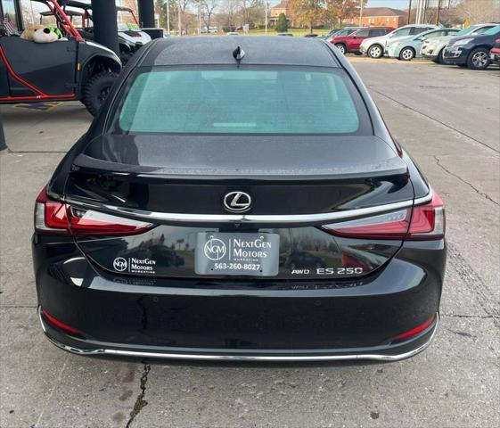 2021 lexus es 250 base