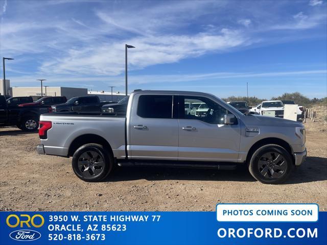2022 ford f-150 lightning lariat